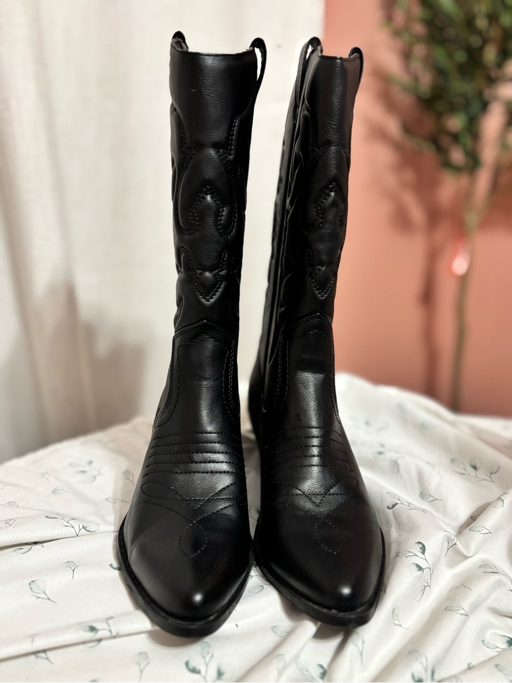 Soda Black Western Lace-Up Embroidered Boots - Picture 2 of 2